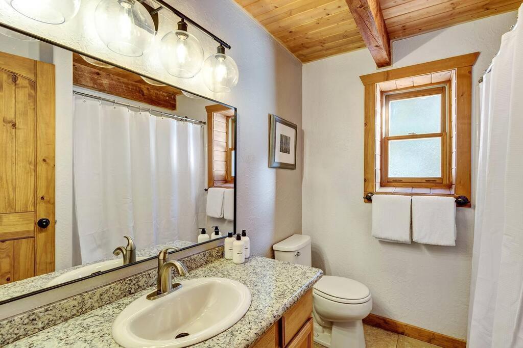 Warm And Luxurious Private Breckenridge Cabin Retreat W Hot Tub Blue River Hideaway By Boutiq Extérieur photo